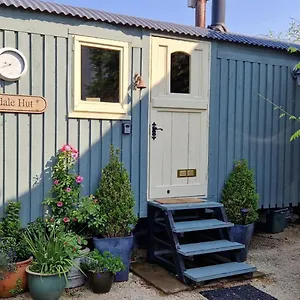 Apartment Elmdale Hut - Shepherds Hut, Yatton